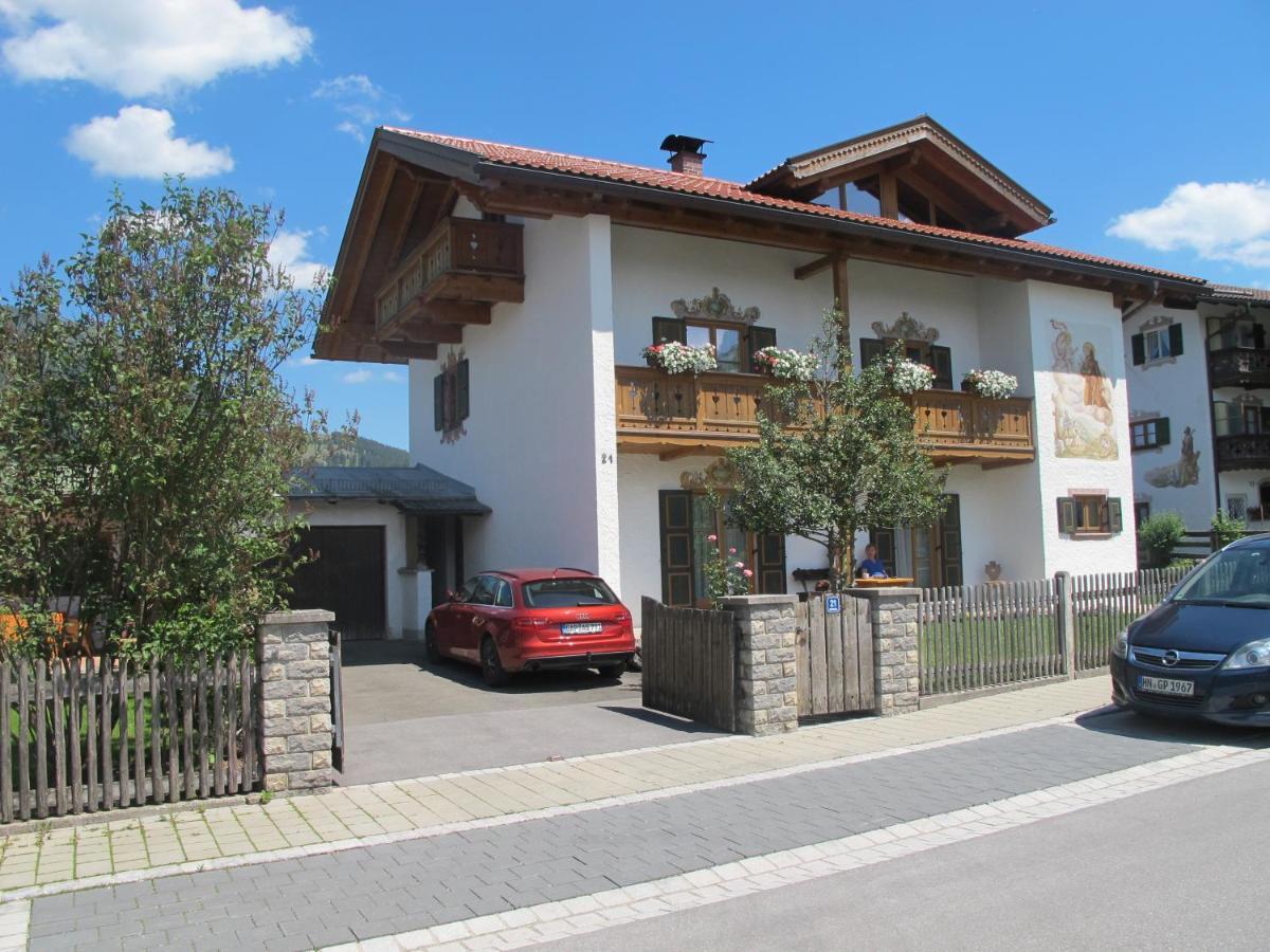 Apartment Anda Garmisch-Partenkirchen Bagian luar foto