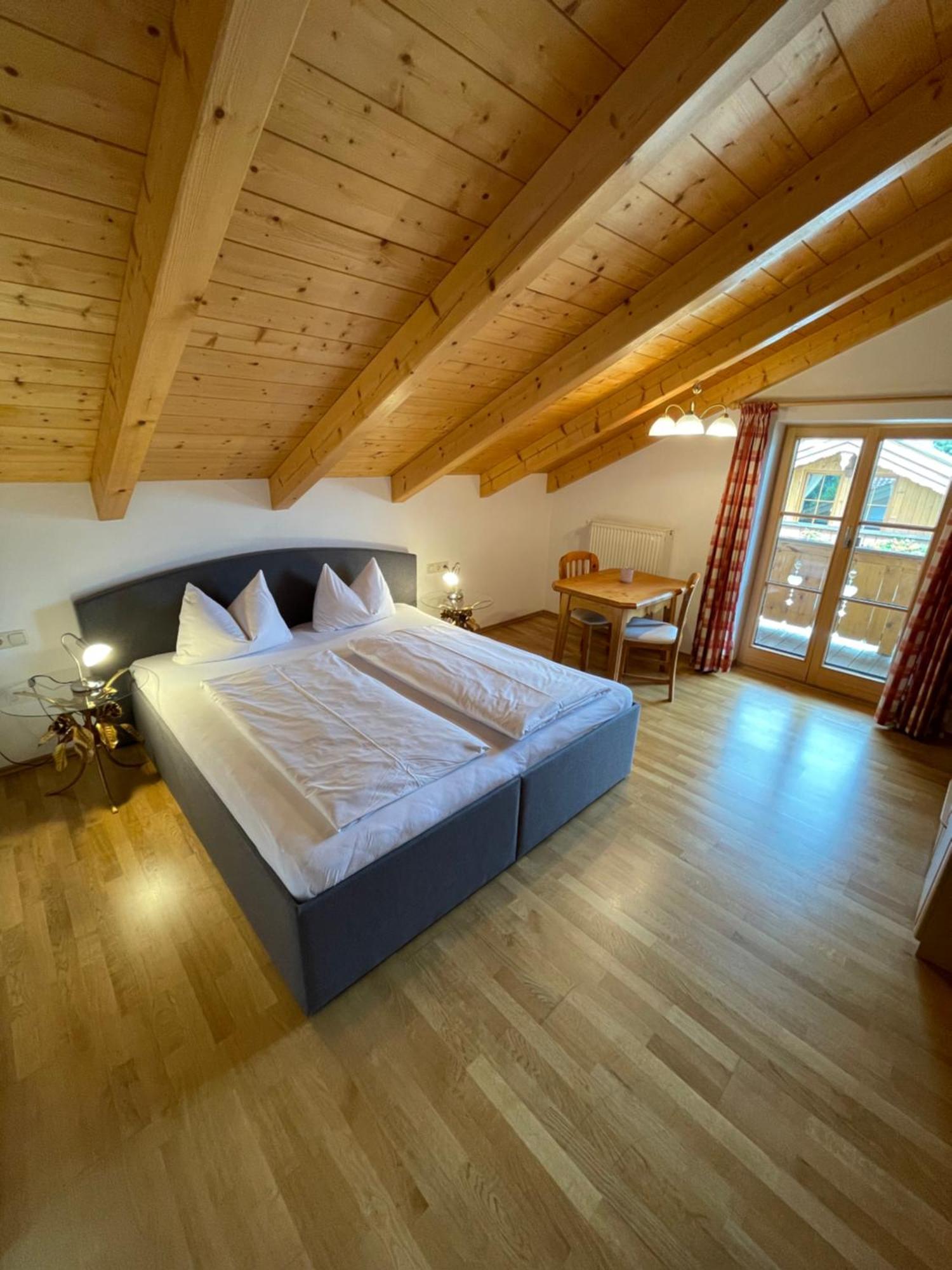 Apartment Anda Garmisch-Partenkirchen Bagian luar foto
